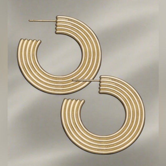 JENNIFER ZEUNER Authentic Camilla 14K-Gold-Plated Hoop Earrings NWT - Picture 5 of 8